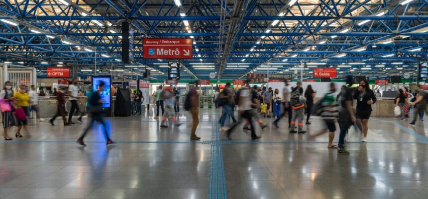 Estação Brás cria operação especial de fim de ano por causa do ‘fluxo’ de compras de natal